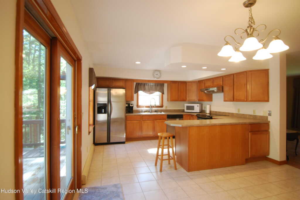 34 Laura Drive, New Paltz, NY 12561 - Photo 22 of 50