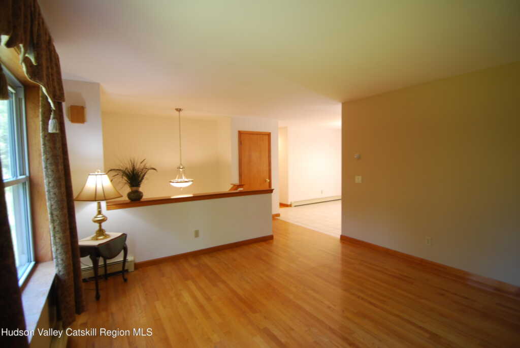 34 Laura Drive, New Paltz, NY 12561 - Photo 29 of 50