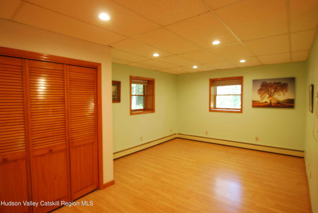 34 Laura Drive, New Paltz, NY 12561 - Photo 47 of 50