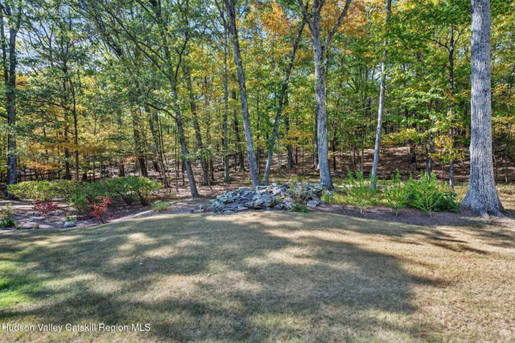 19 Livingston Ct. Court, Woodstock, NY 12498 - Photo 6 of 22
