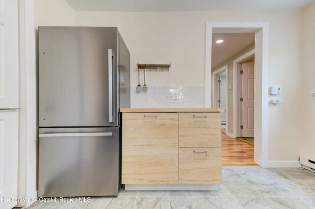 3956 Route 9w, Saugerties, NY 12477 - Photo 14 of 50