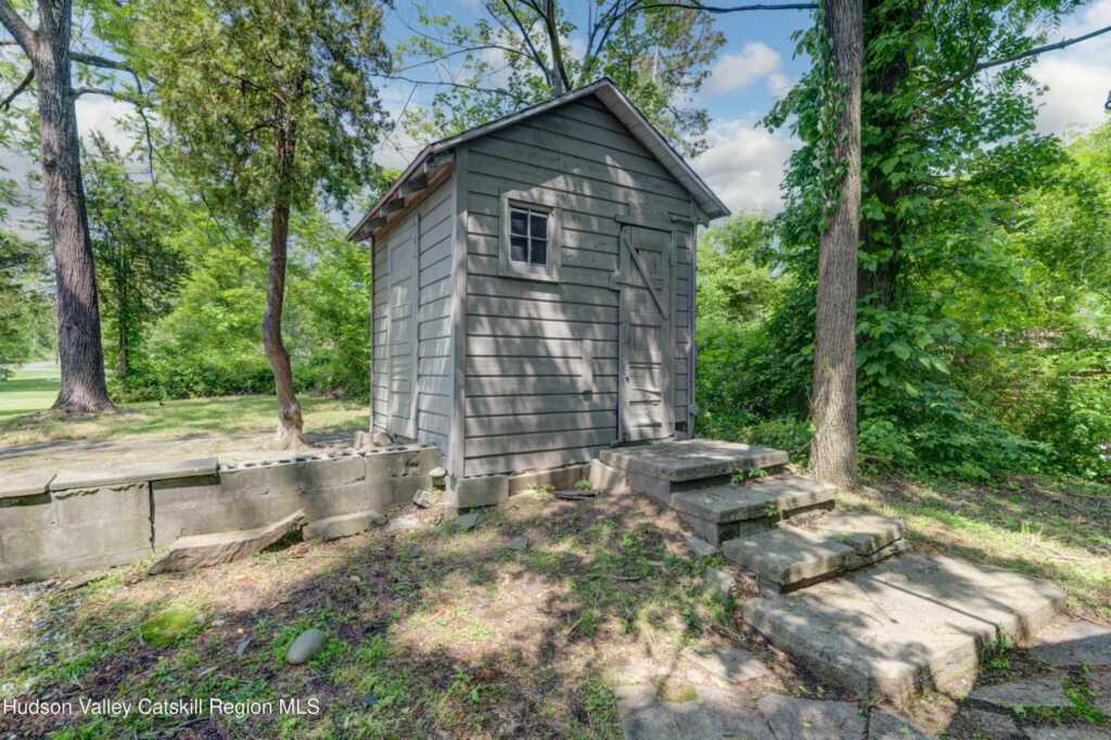 3956 Route 9w, Saugerties, NY 12477 - Photo 34 of 50