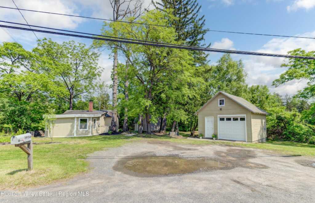 3956 Route 9w, Saugerties, NY 12477 - Photo 35 of 50