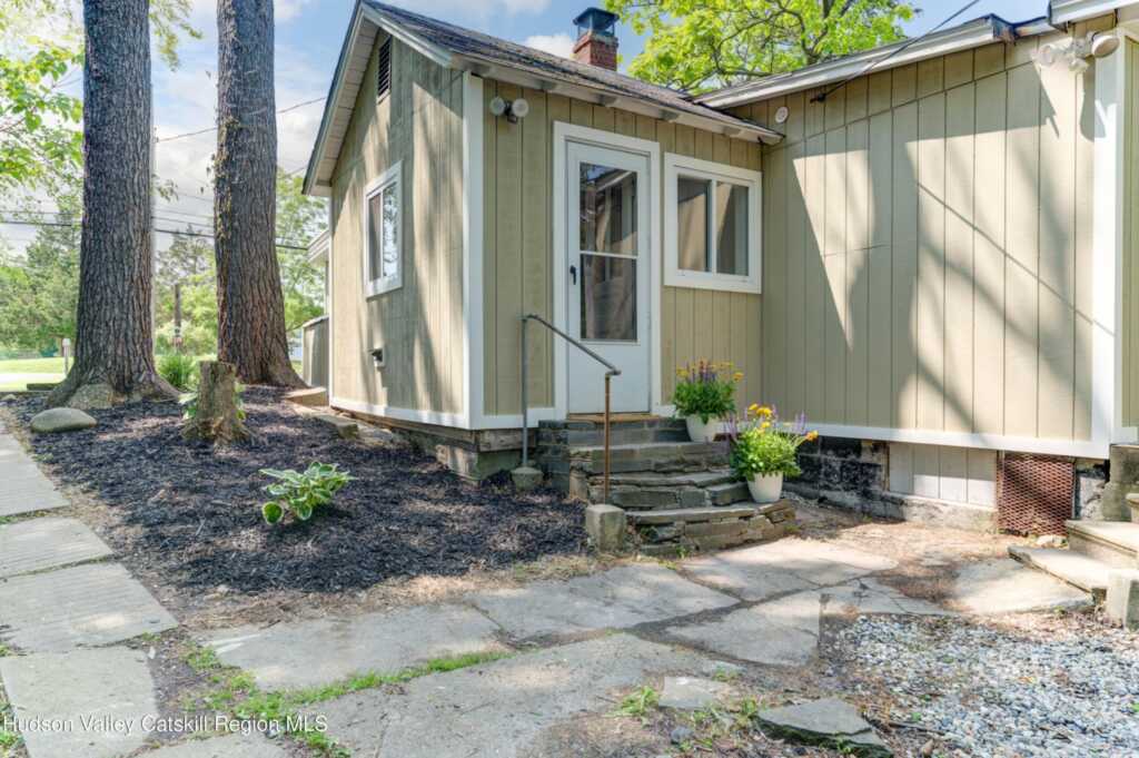 3956 Route 9w, Saugerties, NY 12477 - Photo 39 of 50
