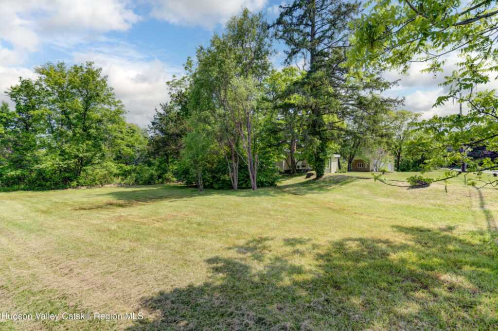 3956 Route 9w, Saugerties, NY 12477 - Photo 42 of 50