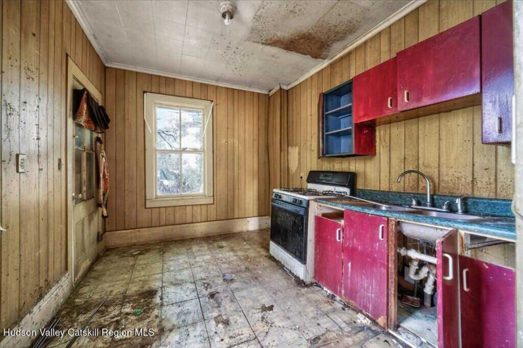12 Ora Place, Kingston, NY 12401 - Photo 26 of 38