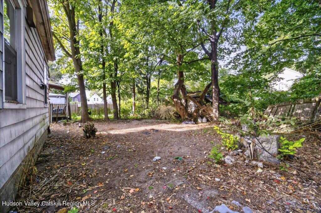 12 Ora Place, Kingston, NY 12401 - Photo 35 of 38