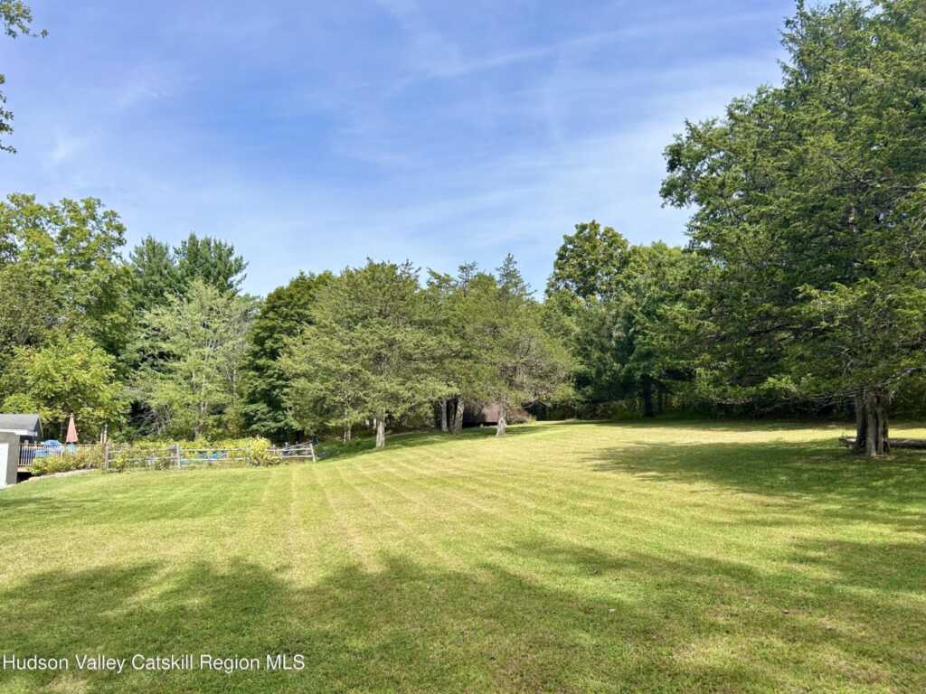 11 Julia Avenue, New Paltz, NY 12561 - Photo 37 of 38
