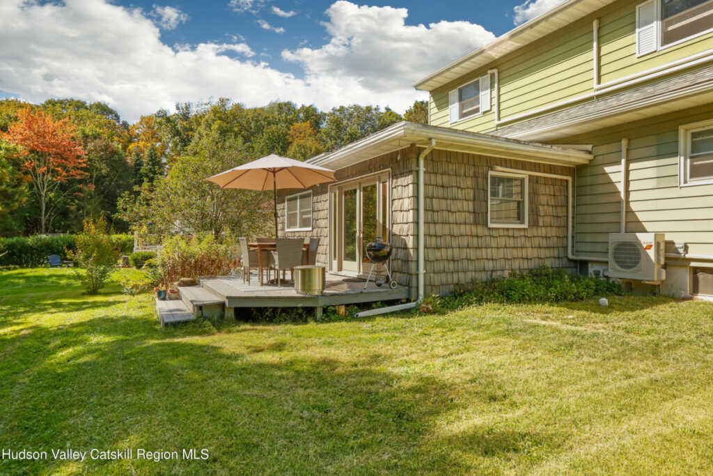 515 Walnut Street, Hurley, NY 12443 - Photo 27 of 30