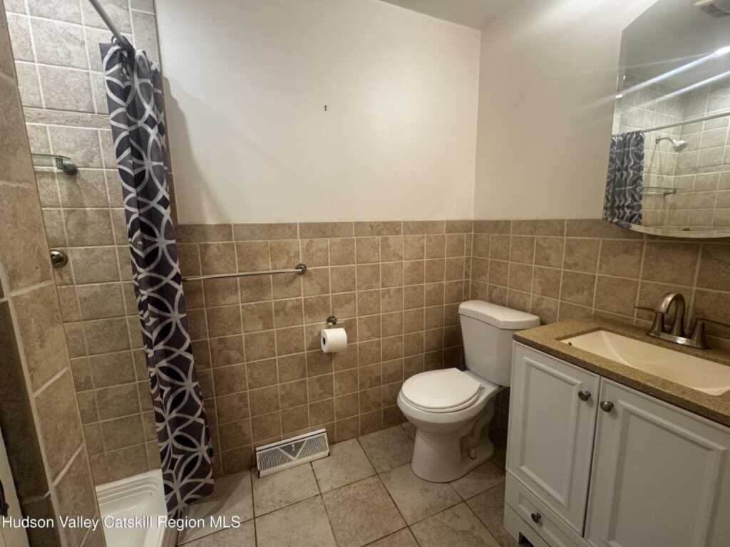 14 Snyder Circle, Stone Ridge, NY 12484 - Photo 10 of 19