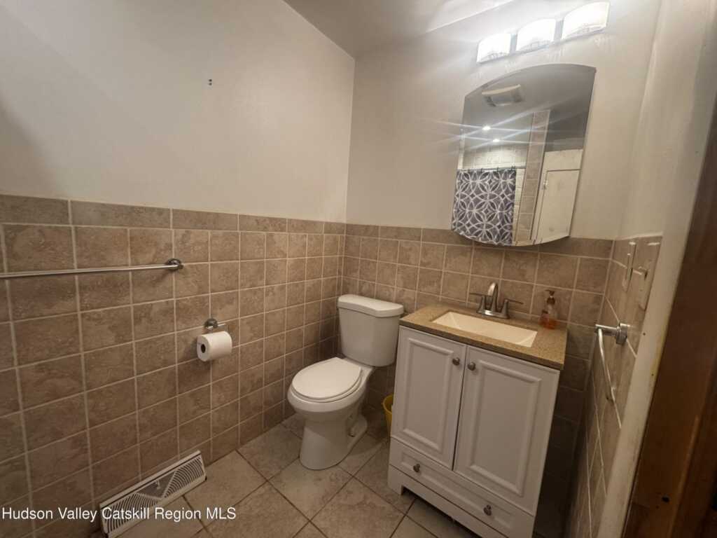 14 Snyder Circle, Stone Ridge, NY 12484 - Photo 12 of 19