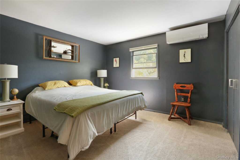515 Walnut Street, Hurley, NY 12443 - Photo 19 of 33