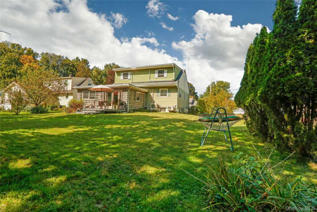 515 Walnut Street, Hurley, NY 12443 - Photo 29 of 33