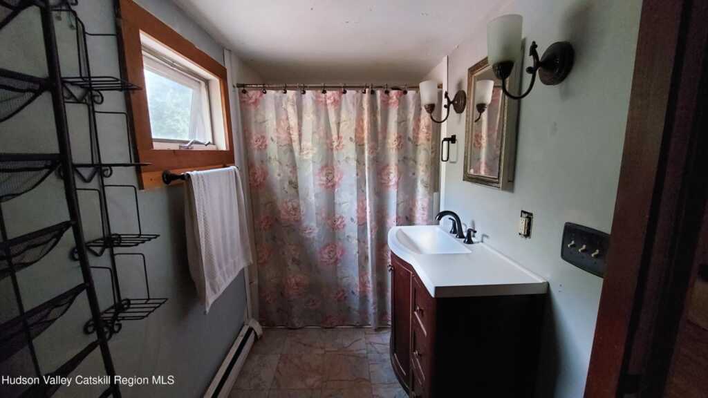 125 Post Street, Saugerties, NY 12477 - Photo 24 of 48