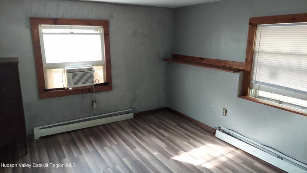125 Post Street, Saugerties, NY 12477 - Photo 27 of 48
