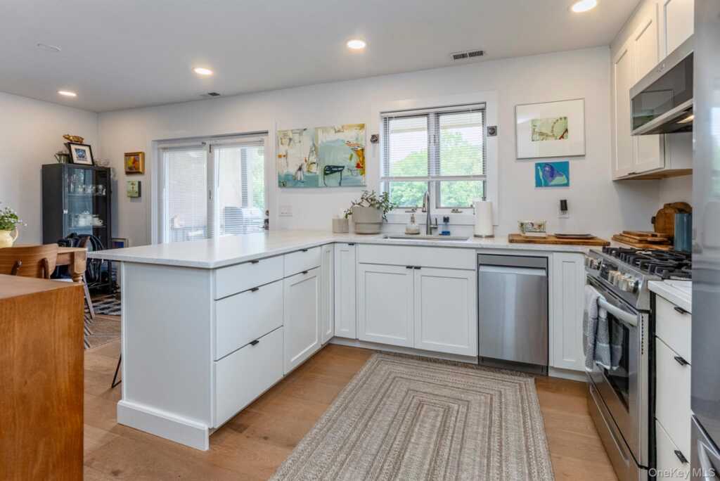 64 Broadway, Kingston, NY 12401 - Photo 12 of 37