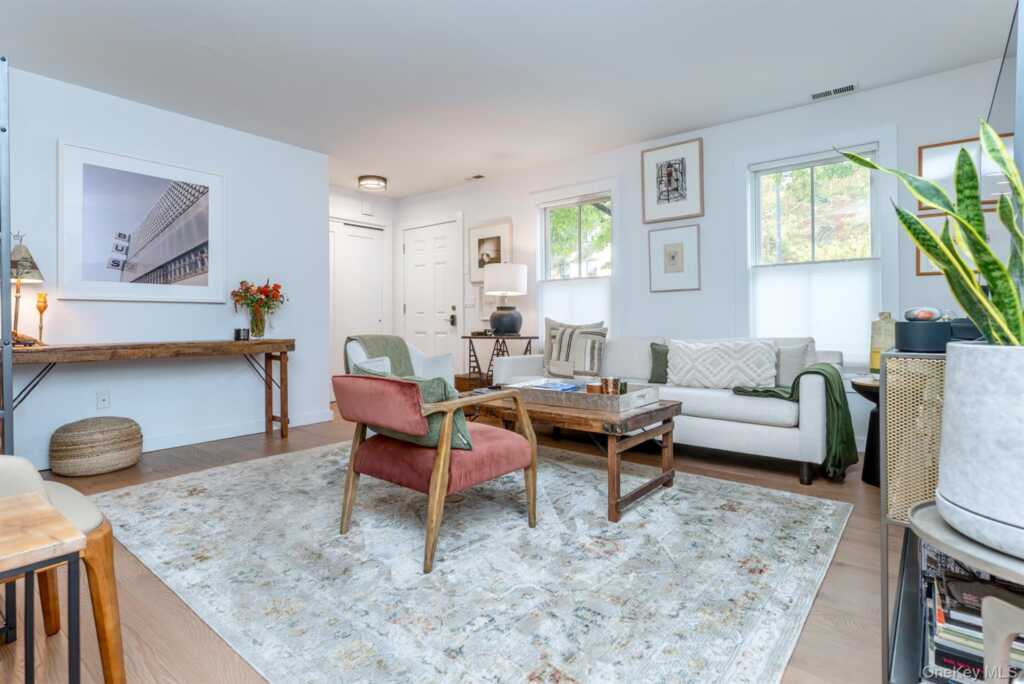 64 Broadway, Kingston, NY 12401 - Photo 17 of 37