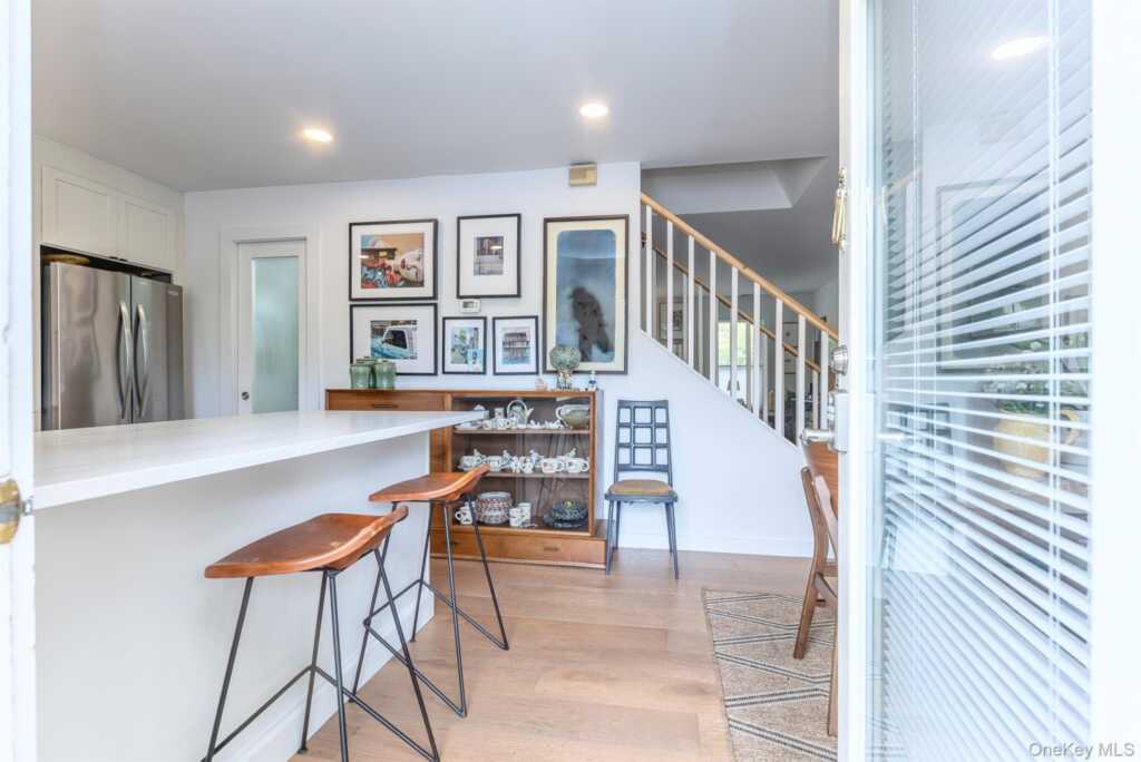 64 Broadway, Kingston, NY 12401 - Photo 3 of 37