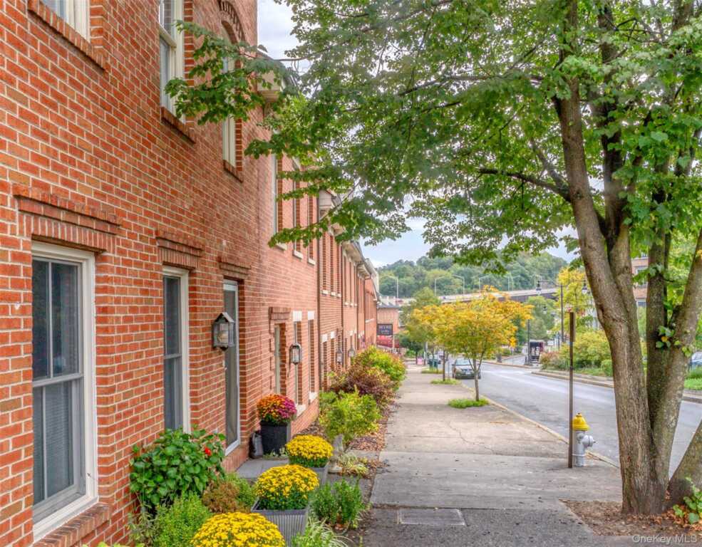 64 Broadway, Kingston, NY 12401 - Photo 37 of 37