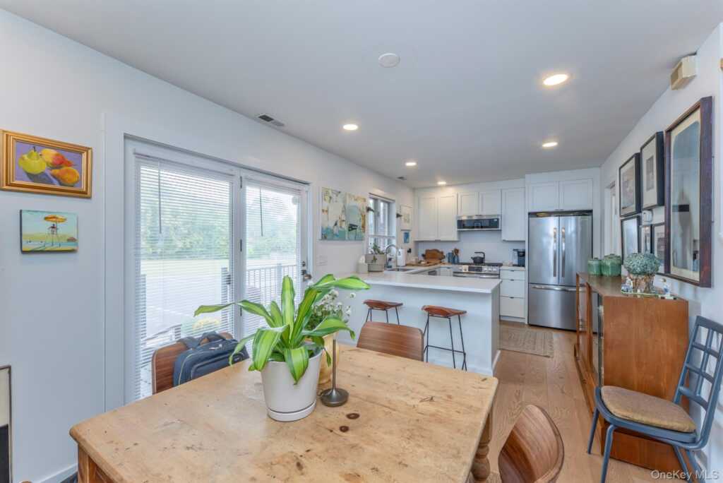 64 Broadway, Kingston, NY 12401 - Photo 7 of 37