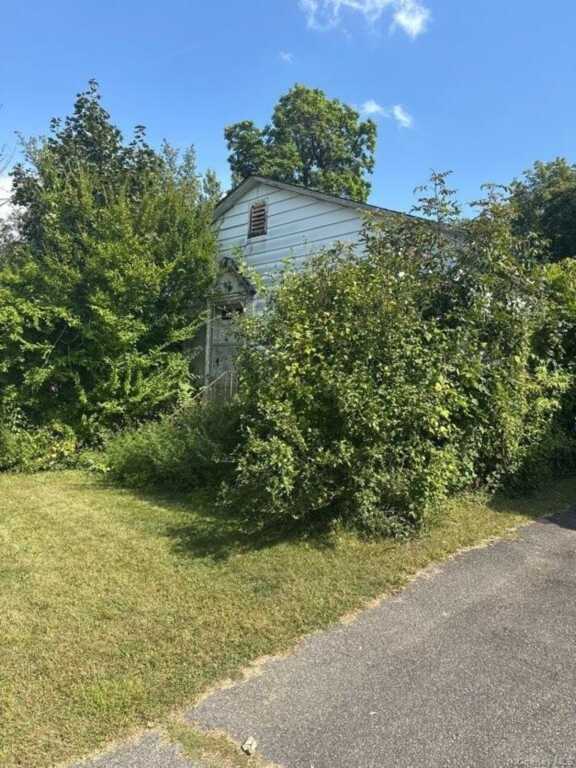 18 Pettit Avenue, Kingston, NY 12401 - Photo 12 of 29