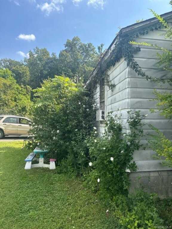 18 Pettit Avenue, Kingston, NY 12401 - Photo 7 of 29