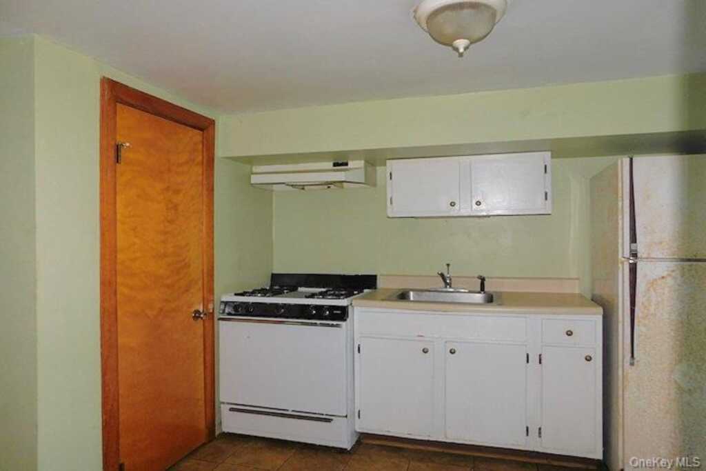 130 James Street 02, Rosendale, NY 12472 - Photo 3 of 22