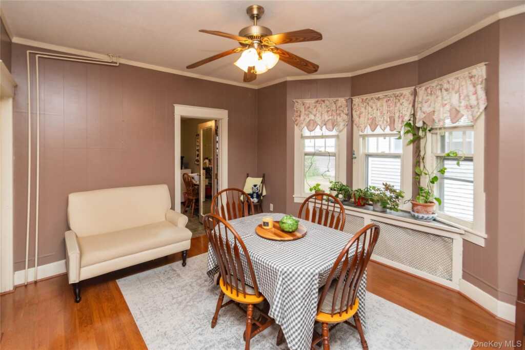 69 Washington Avenue, Kingston, NY 12401 - Photo 10 of 37