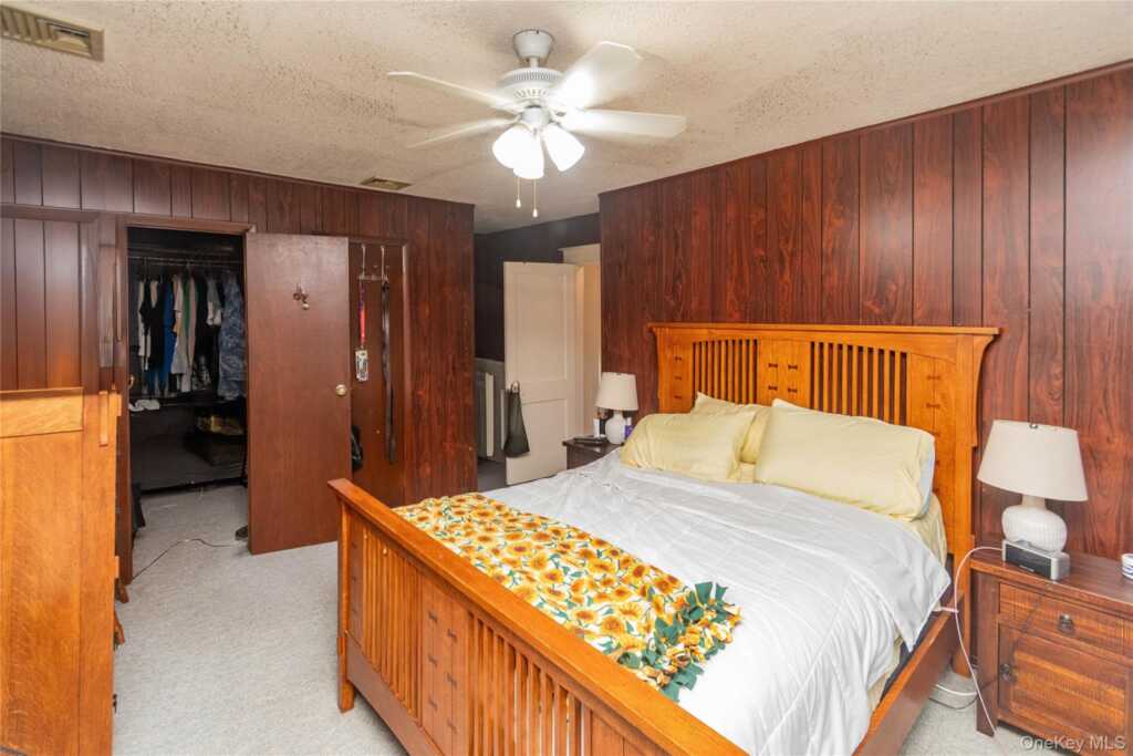 69 Washington Avenue, Kingston, NY 12401 - Photo 23 of 37