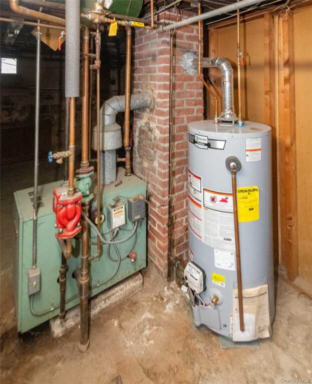 69 Washington Avenue, Kingston, NY 12401 - Photo 31 of 37