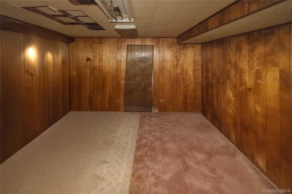 69 Washington Avenue, Kingston, NY 12401 - Photo 36 of 37