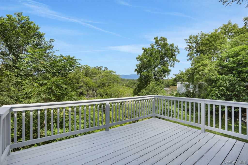 4179 Route 9W, Saugerties, NY 12477 - Photo 10 of 24