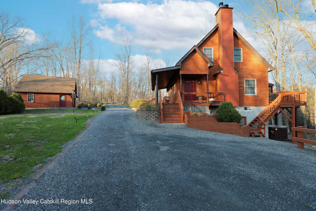 67 Breezy Hill Road, Kingston, NY 12401 - Photo 4 of 43