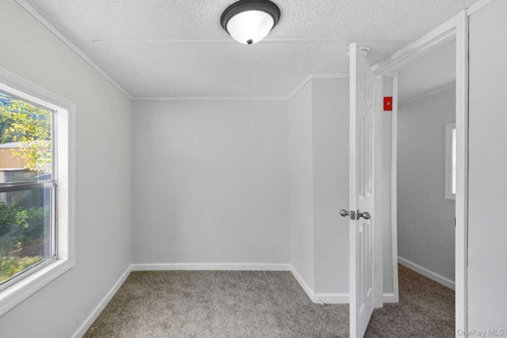 701-20 Sawkill Rd, Unit #20, Kingston, NY 12401 - Photo 13 of 29