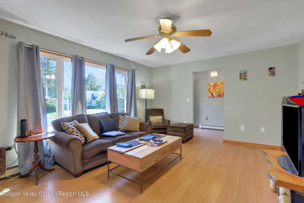 162 Hilltop Drive, Hurley, NY 12443 - Photo 6 of 46