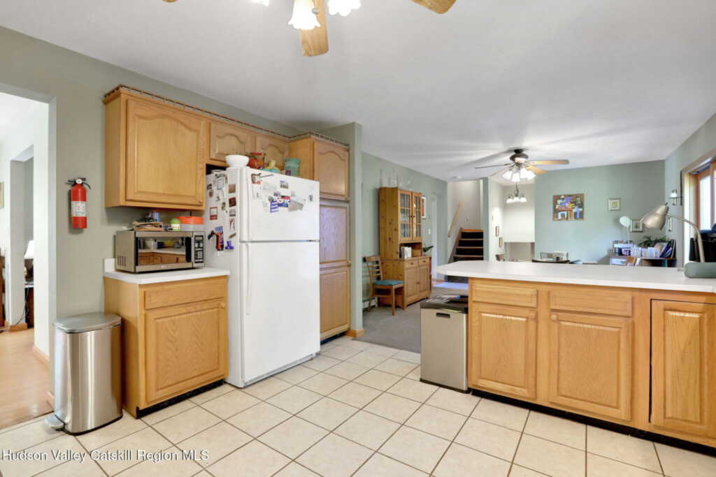 162 Hilltop Drive, Hurley, NY 12443 - Photo 9 of 46