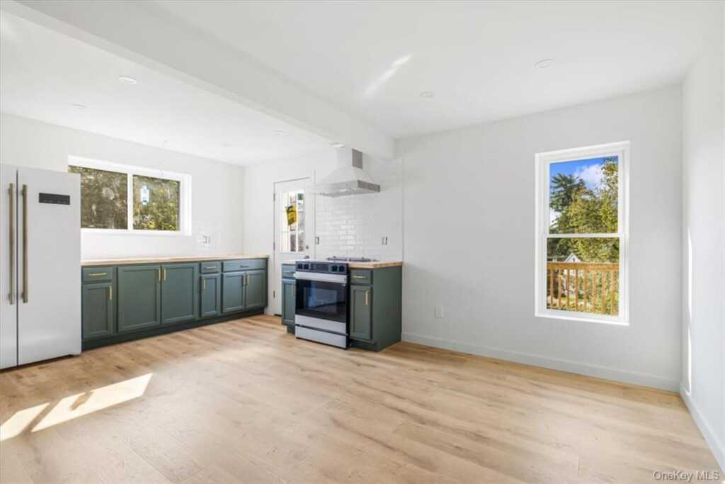 9 Dubois Street, Unit #A, Kingston, NY 12401 - Photo 2 of 8