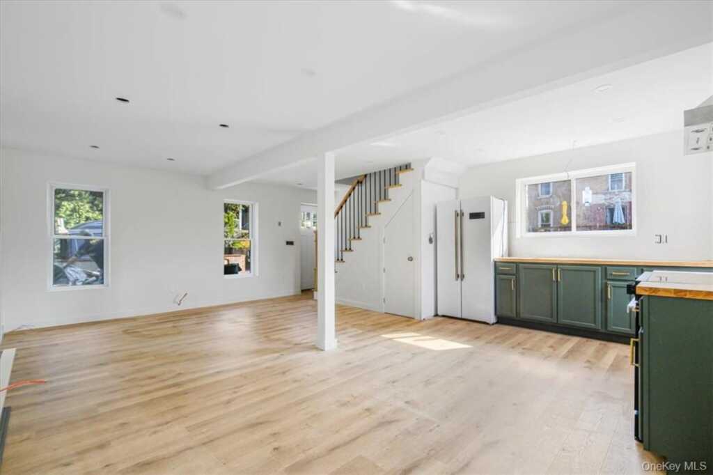 9 Dubois Street, Unit #A, Kingston, NY 12401 - Photo 4 of 8