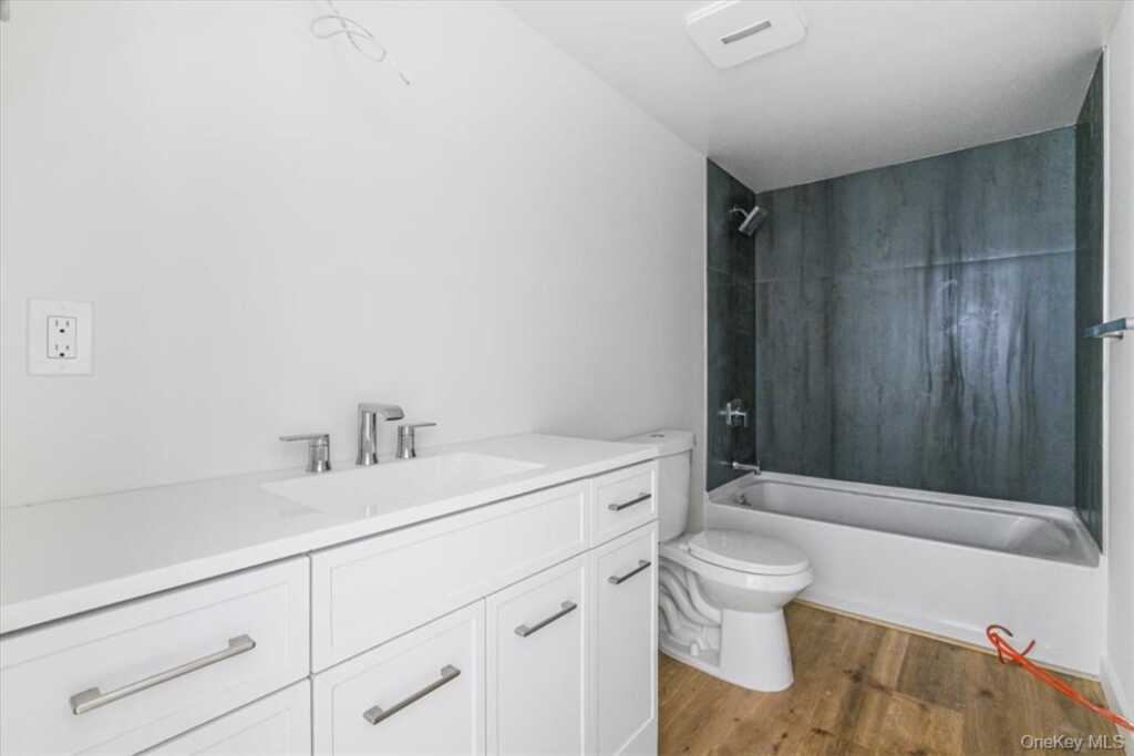 9 Dubois Street, Unit #A, Kingston, NY 12401 - Photo 6 of 8