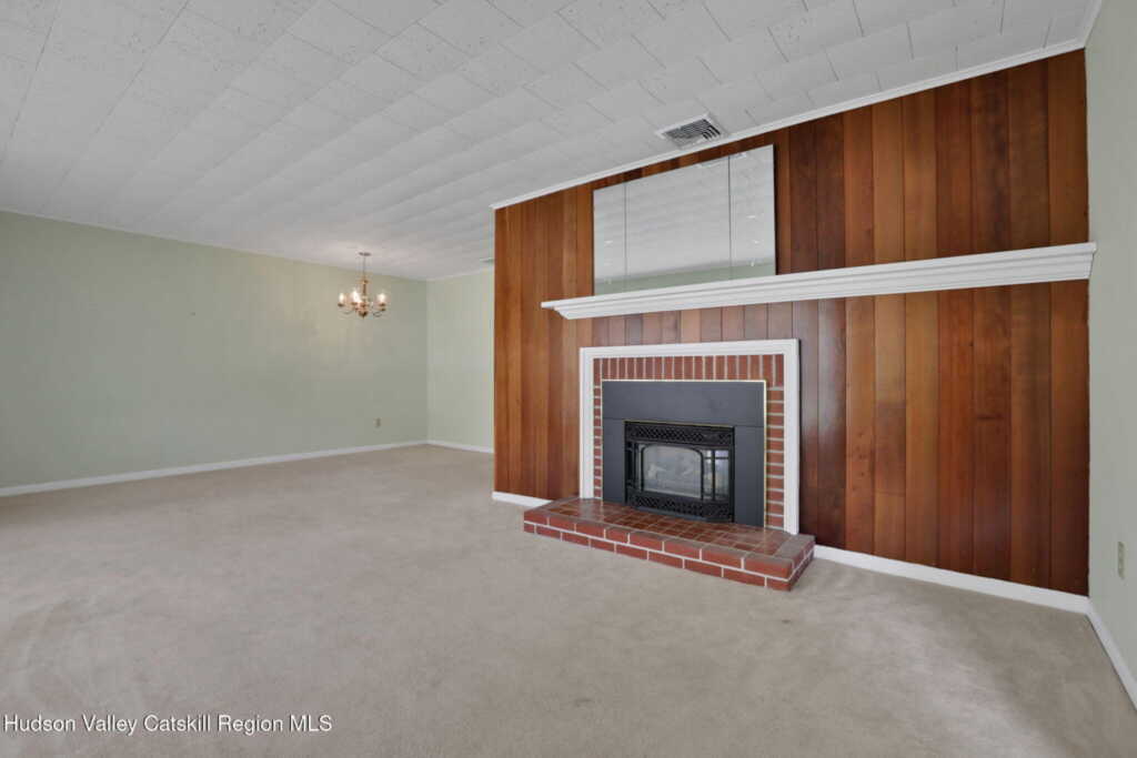 10 Meadow Court, Saugerties, NY 12477 - Photo 12 of 27