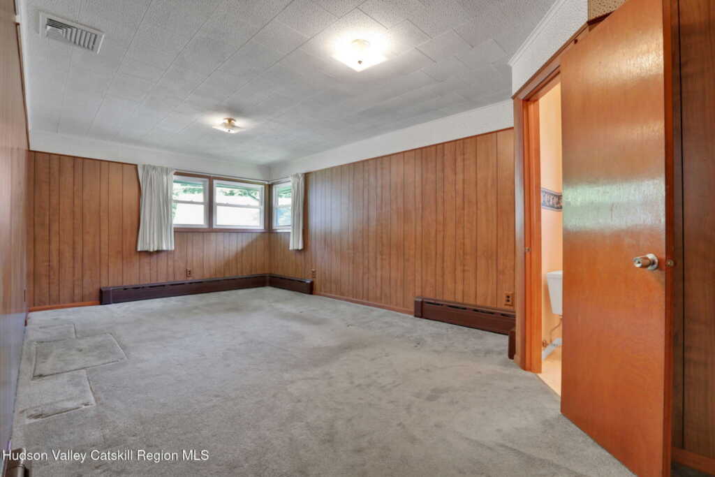 10 Meadow Court, Saugerties, NY 12477 - Photo 16 of 27