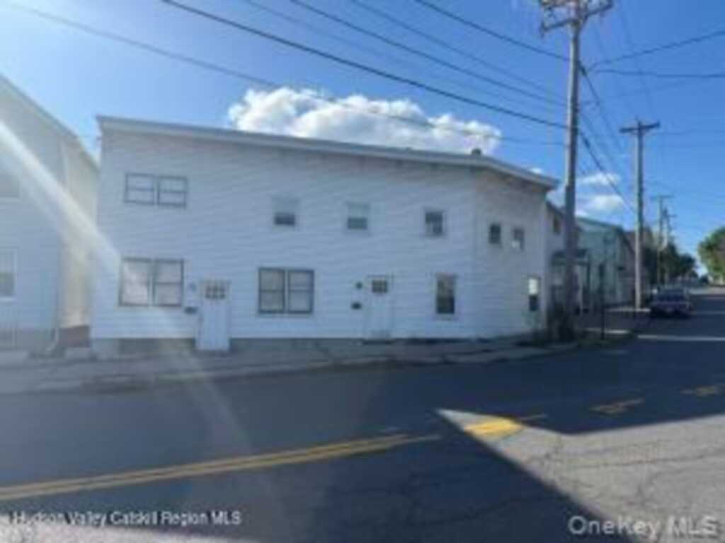 254 Partition Street, Unit #252, Saugerties, NY 12477