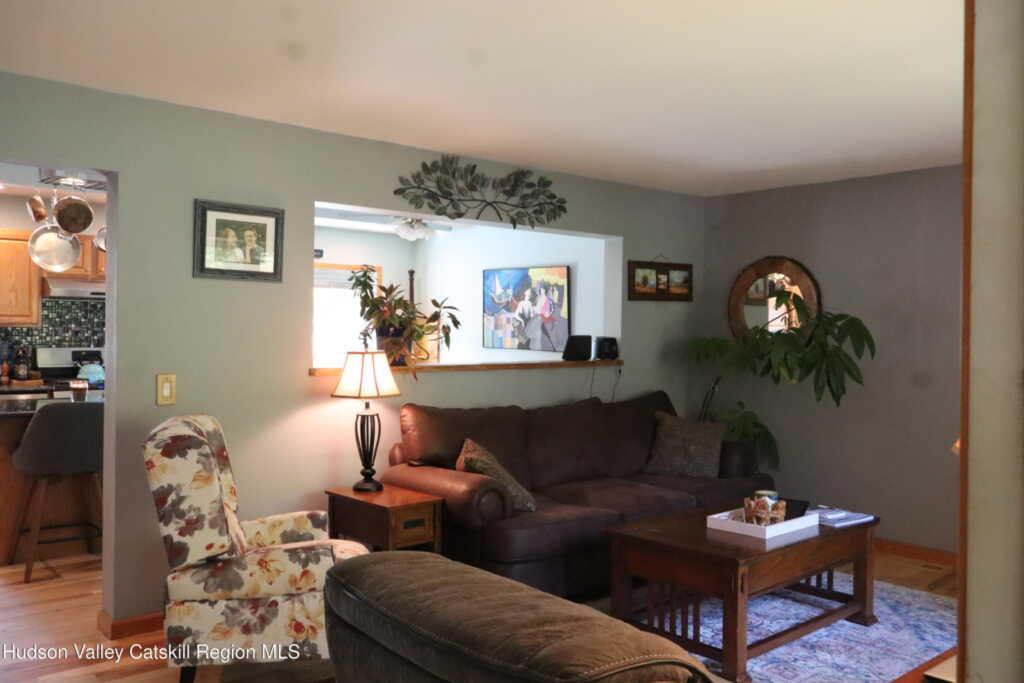 132 Dutchtown Road, Saugerties, NY 12477 - Photo 12 of 45