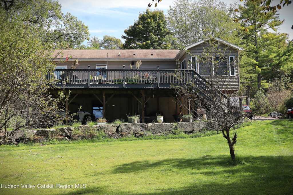 132 Dutchtown Road, Saugerties, NY 12477 - Photo 3 of 45
