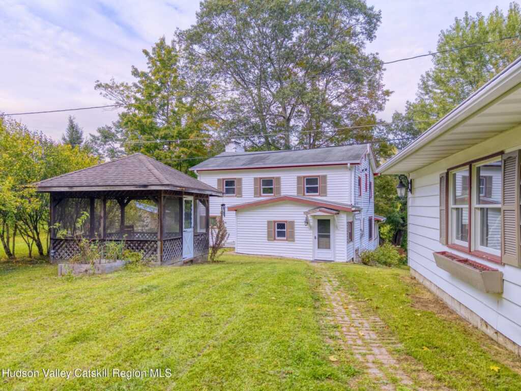 1232 Old Ford Circle, New Paltz, NY 12561 - Photo 20 of 50