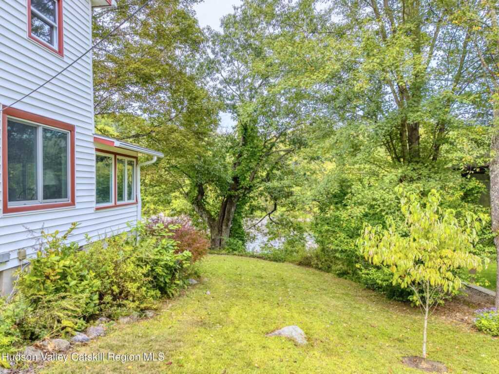 1232 Old Ford Circle, New Paltz, NY 12561 - Photo 4 of 50