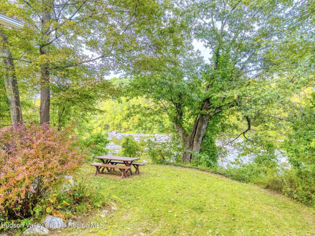 1232 Old Ford Circle, New Paltz, NY 12561 - Photo 6 of 50