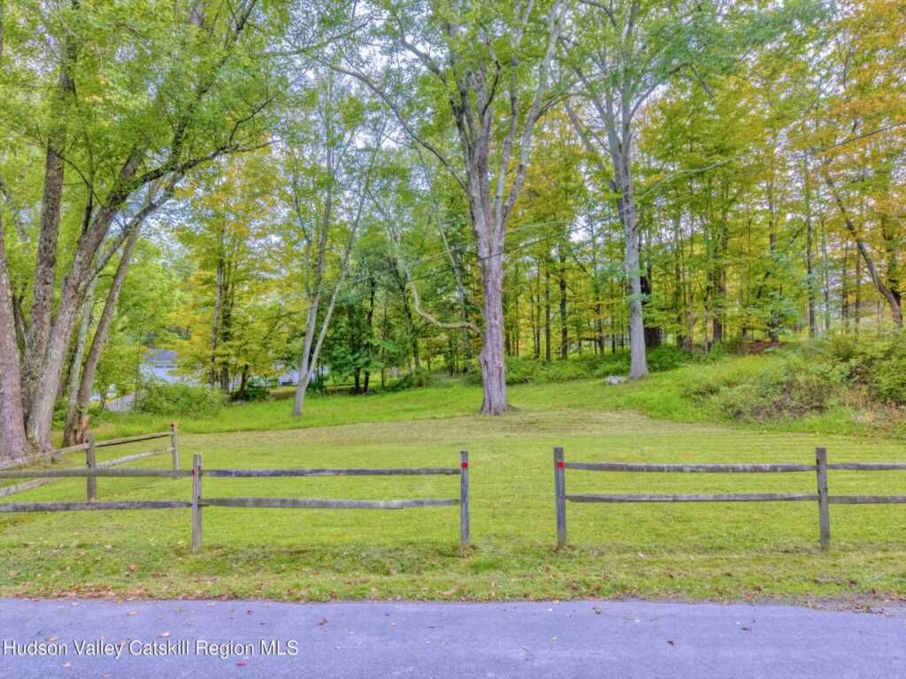 1232 Old Ford Circle, New Paltz, NY 12561 - Photo 9 of 50