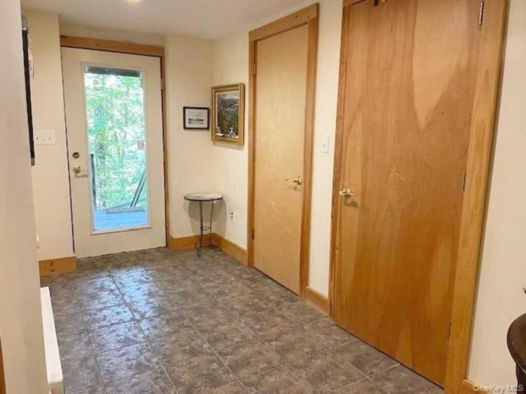 9 Watch Hill Road, New Paltz, NY 12561 - Photo 7 of 17