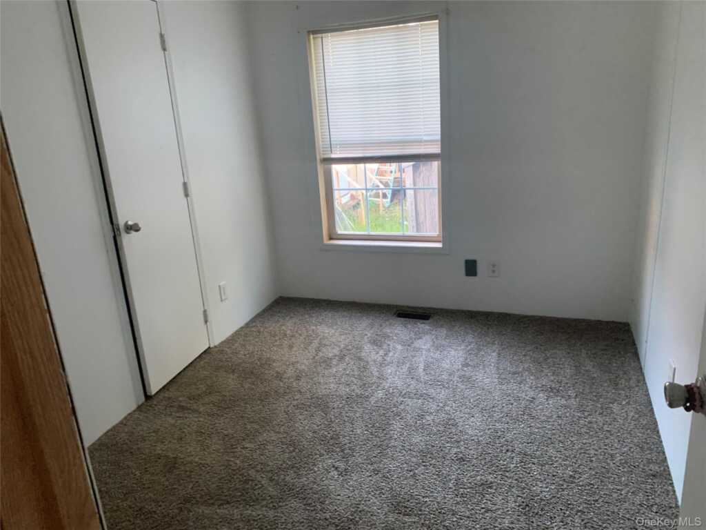 702 Sawkill Rd, Unit #10, Kingston, NY 12401 - Photo 5 of 9